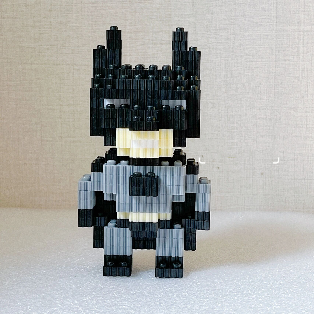 蝙蝠侠微颗粒积木77图纸教程分享 94前有奥特曼,后有蝙蝠侠,下