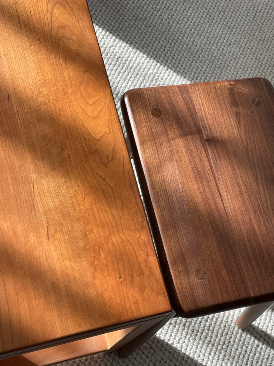 00之前发了白橡木清漆,白橡木胡桃色,樱桃木,黑胡桃木的对比,有宝子