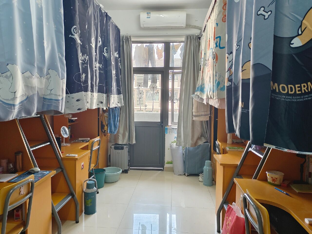 安徽理工大学宿舍 校内环境