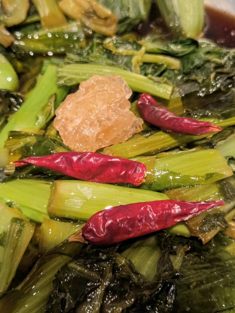 晨起赴菜市买了几枝.