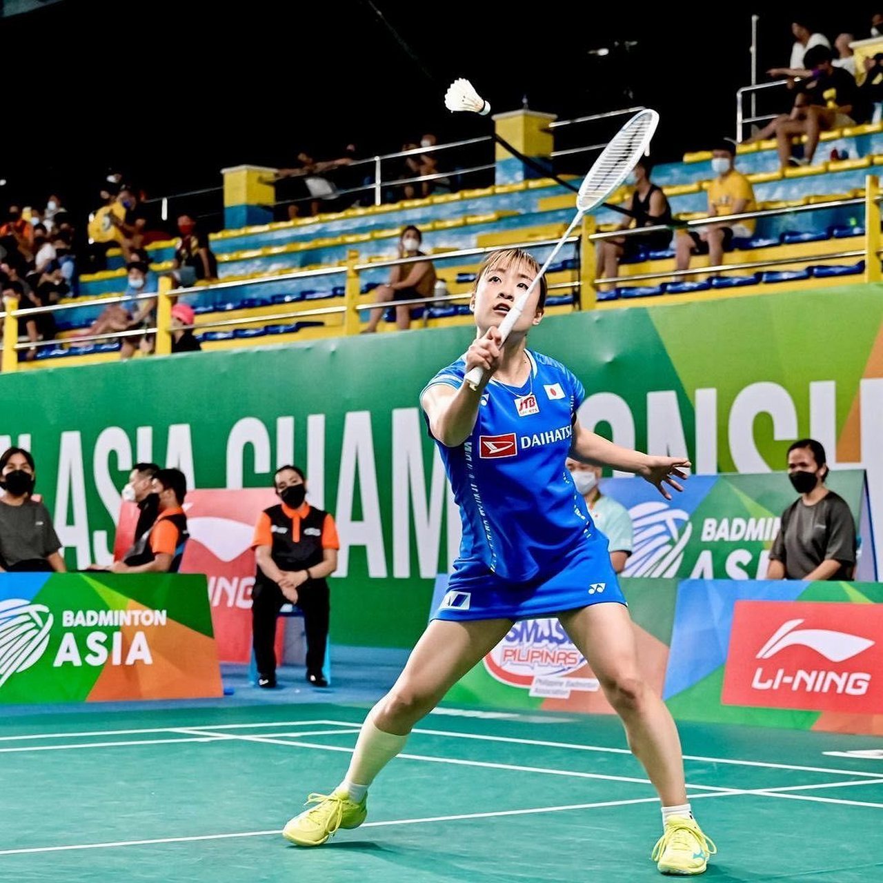 2022年羽毛球亚锦赛#   奥原希望:来亚锦赛之前我的右腿受伤了,我将