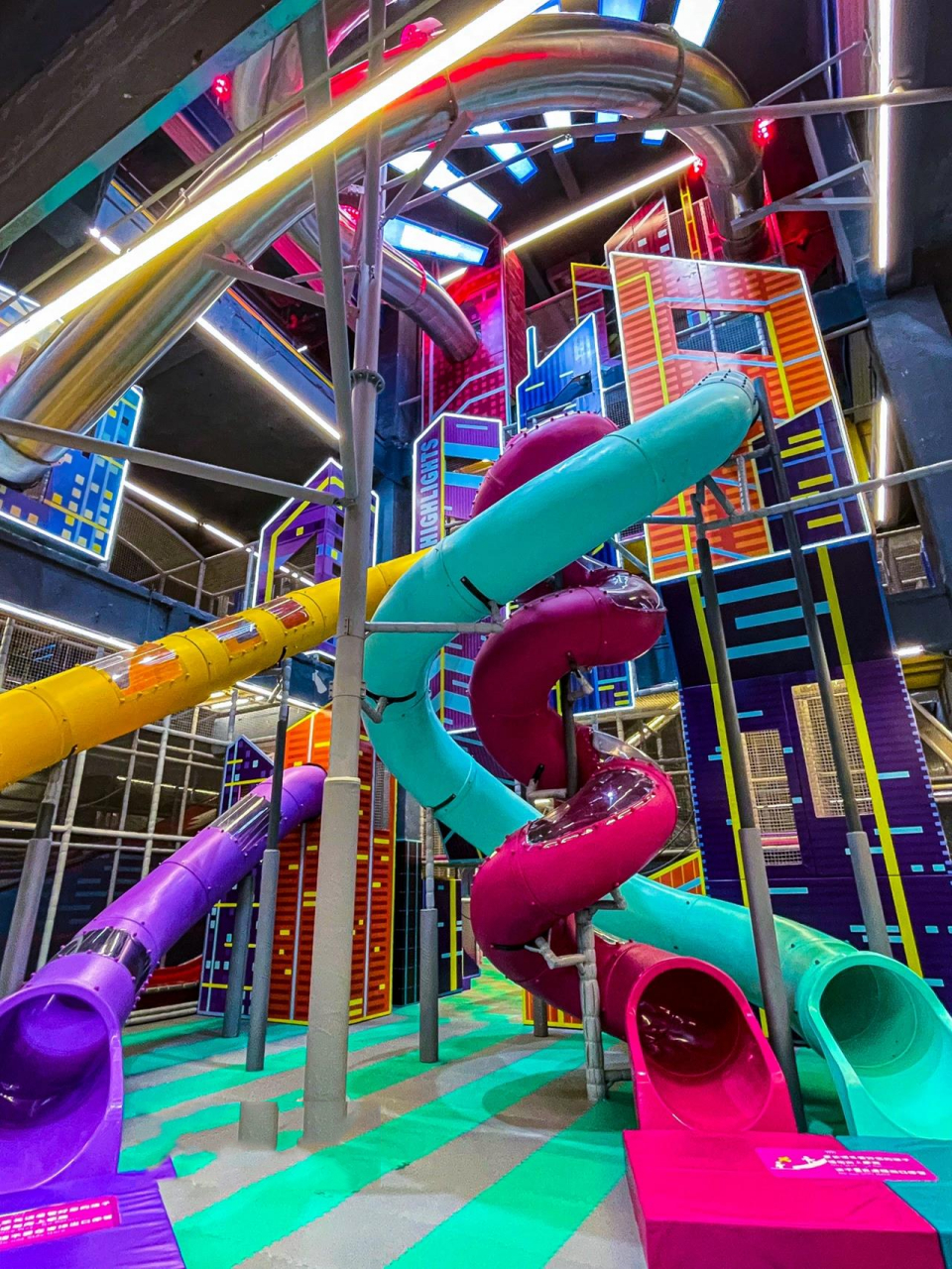 石家庄最大的室内游乐场6015约会遛娃好去处 好朋友放暑假了 终于