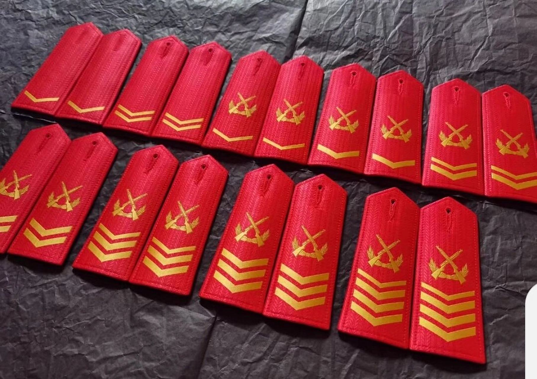 武警07式软肩章