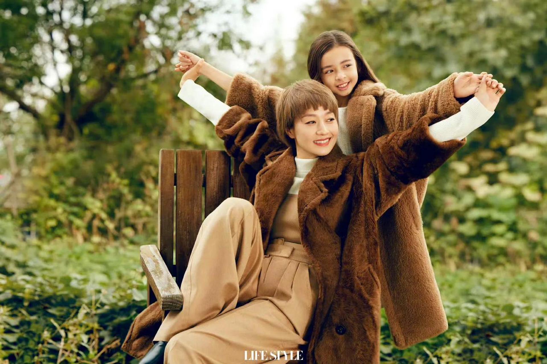 时尚|马伊琍身穿maxmara 2023秋冬系列,valentino 2023秋冬系列亮相