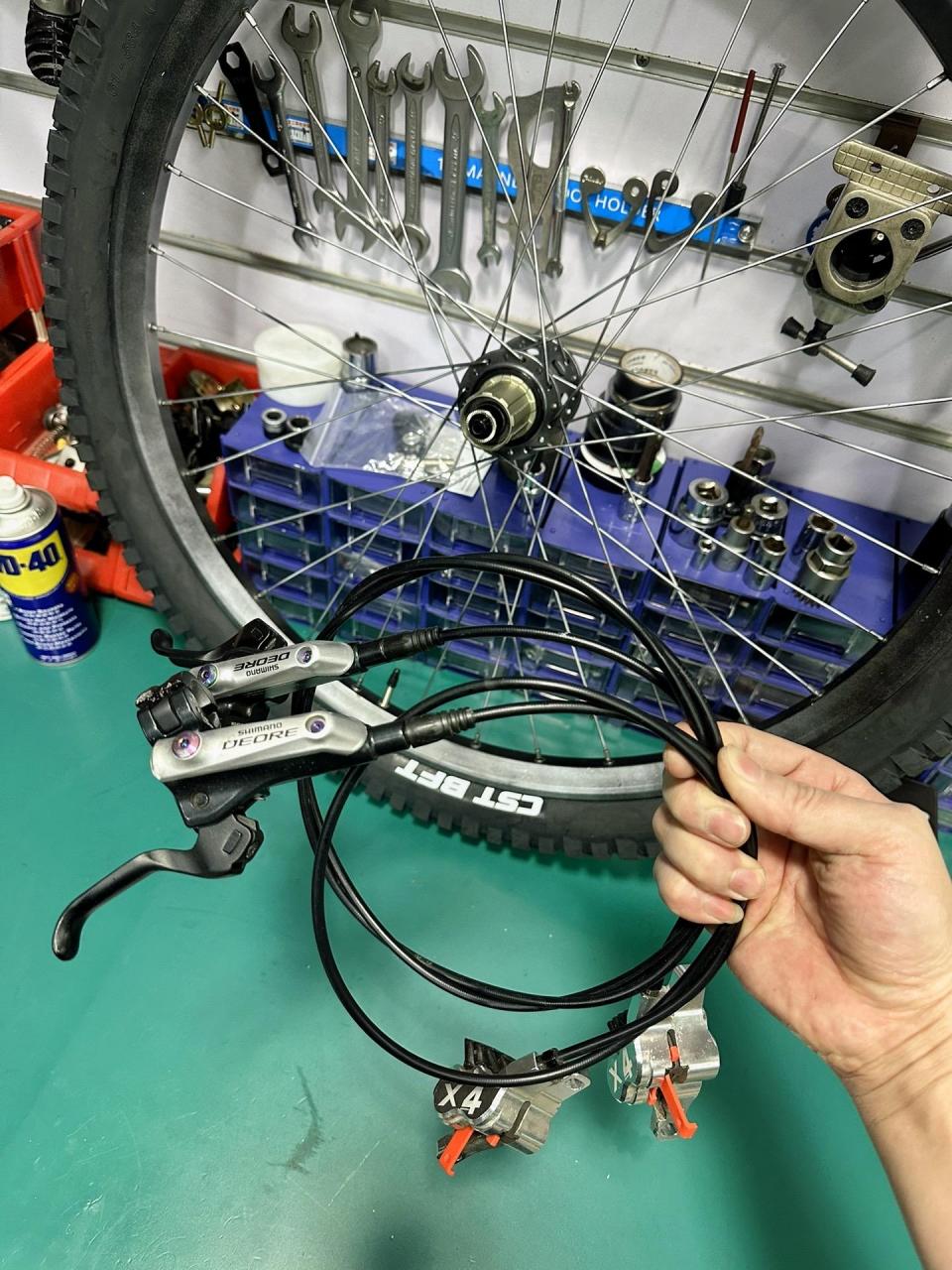 升级三拓zeron35筒轴前叉,禧玛诺m615油碟, 27.5轮组搭配2.