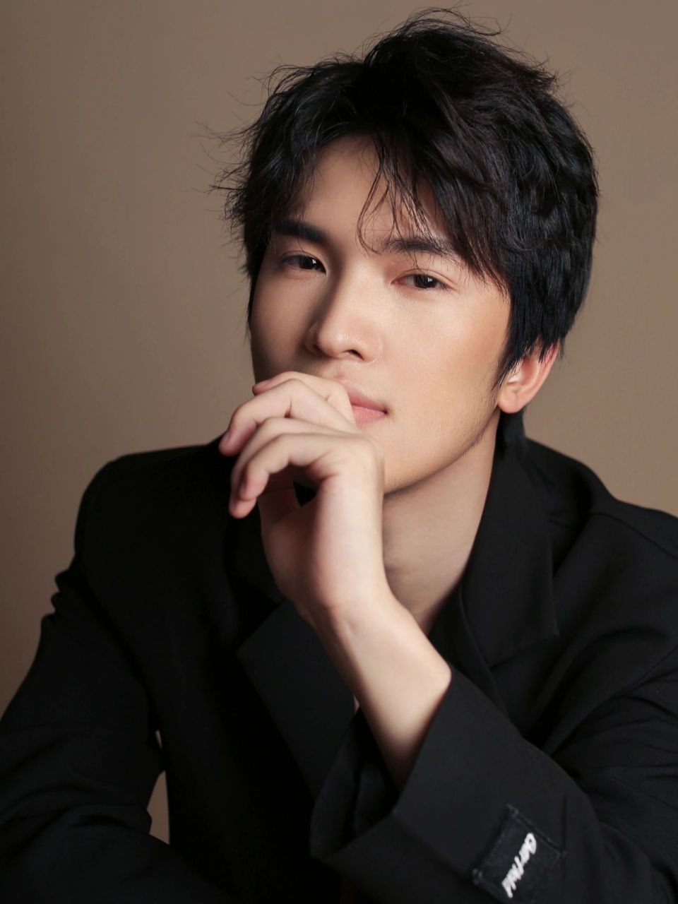 和平精英主播 难言 主播名言"难言一米八,技术顶呱呱"