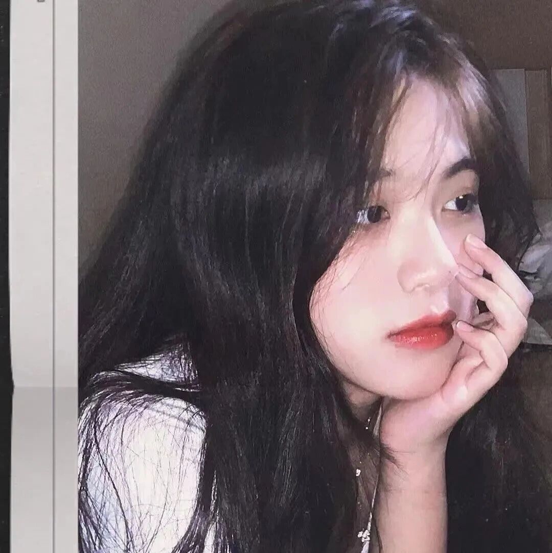 女生露脸头像 想和你说,今天的云和你,都十分可爱78