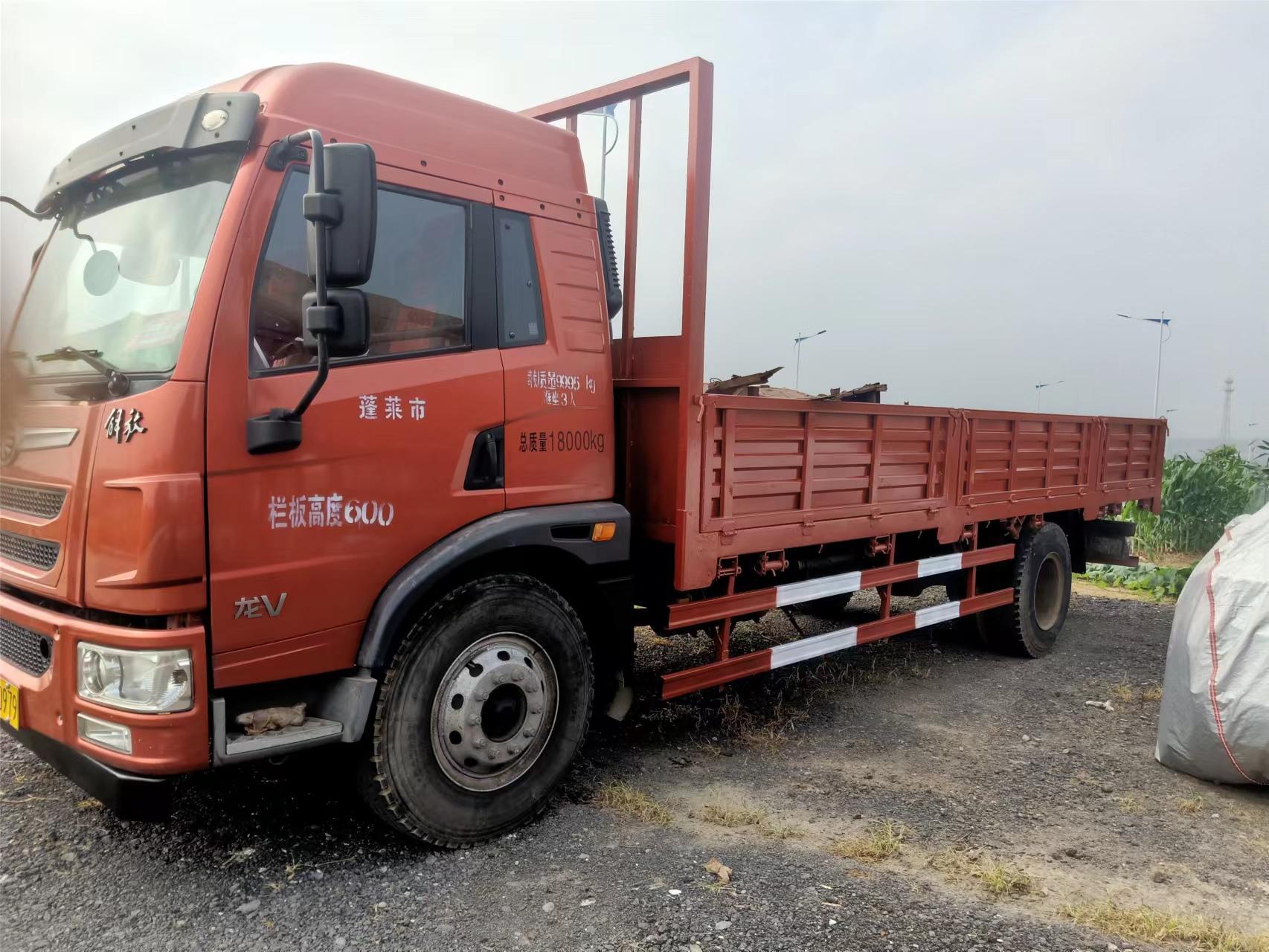 2018年3月一汽解放龙v,2018年3月一汽解放龙v,排半长6.8米,宽内径2.