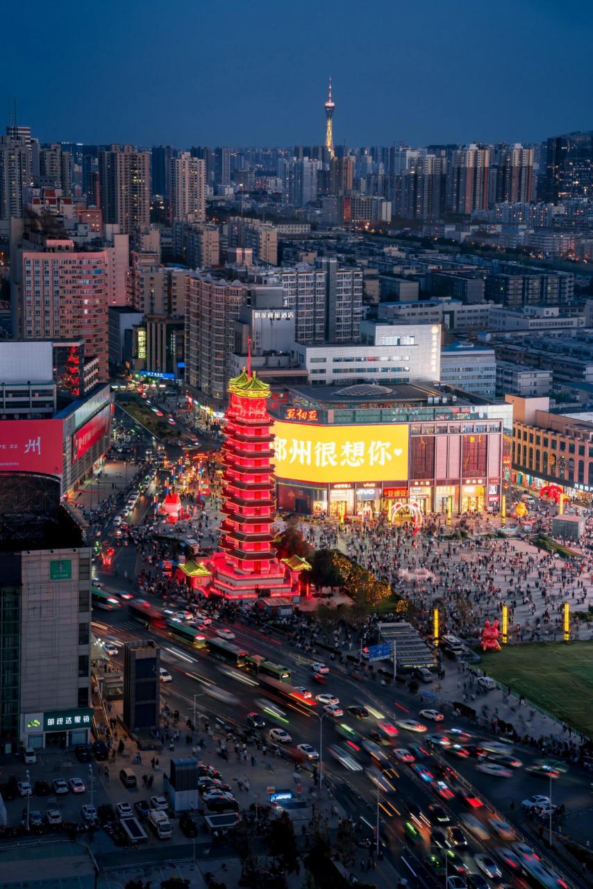 我在郑州很想你 一个会被大屏幕晃瞎的机位,旁边的led大屏一直晃.