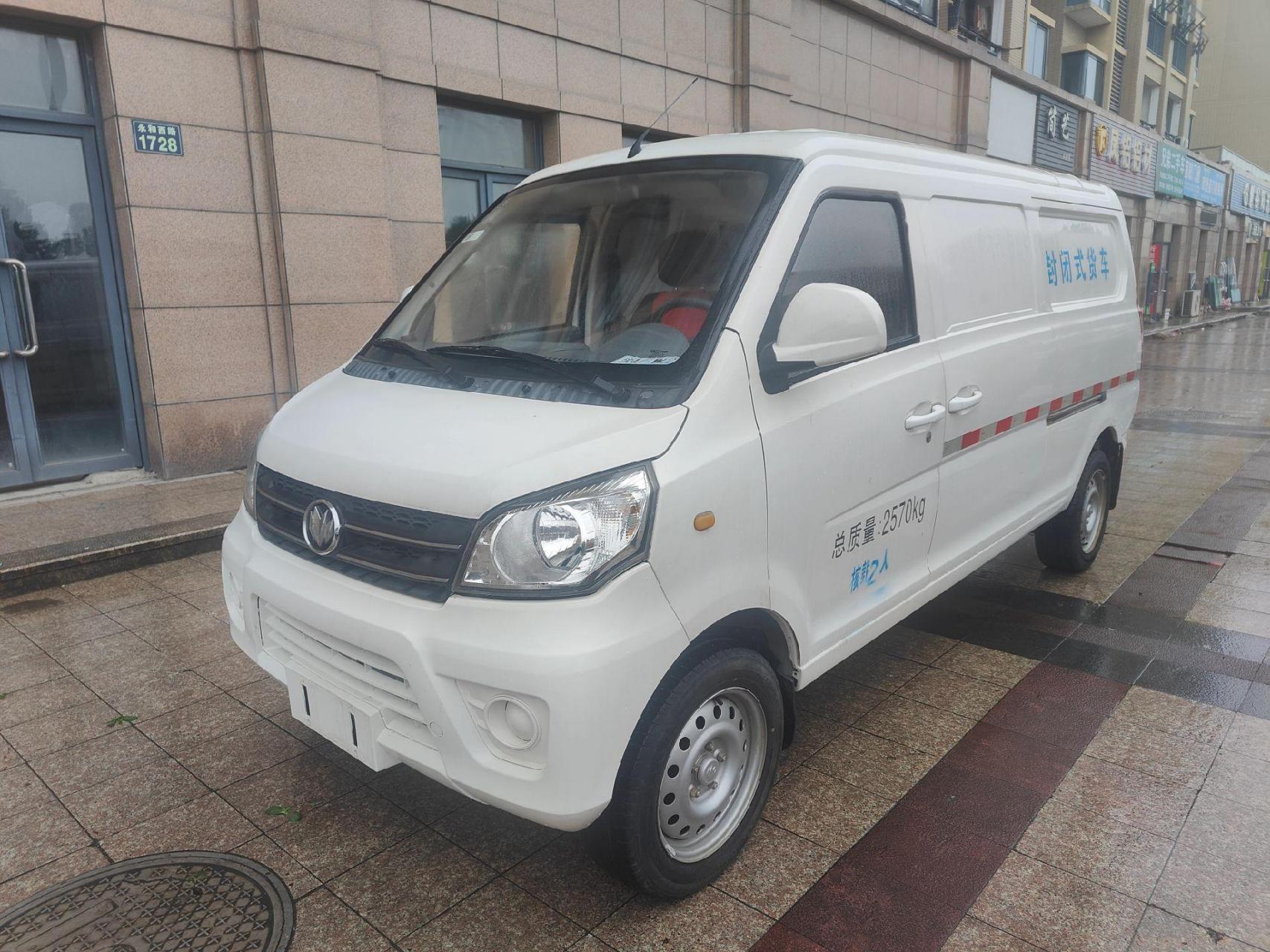 福汽启腾m70ev续航260公里实跑220左右!行驶里程35000公里准新车一台!