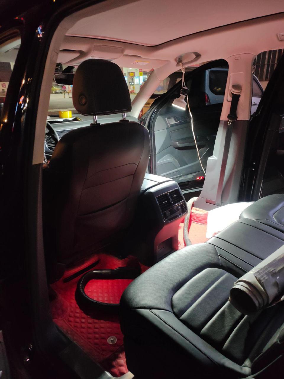 大众途昂,更换360全景导航一体机上车,付驾驶座椅修复!