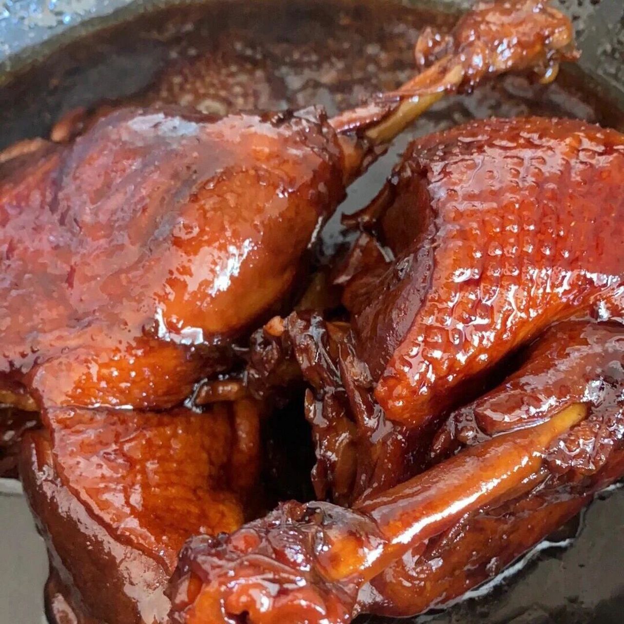 酱鸭做法 91食材91 鸭腿4个,生姜,八角一个,黄冰糖一块 91调味