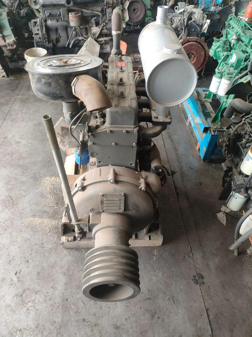 潍柴4102 潍坊华丰4102发动机粉碎机 铲车船用发动机.