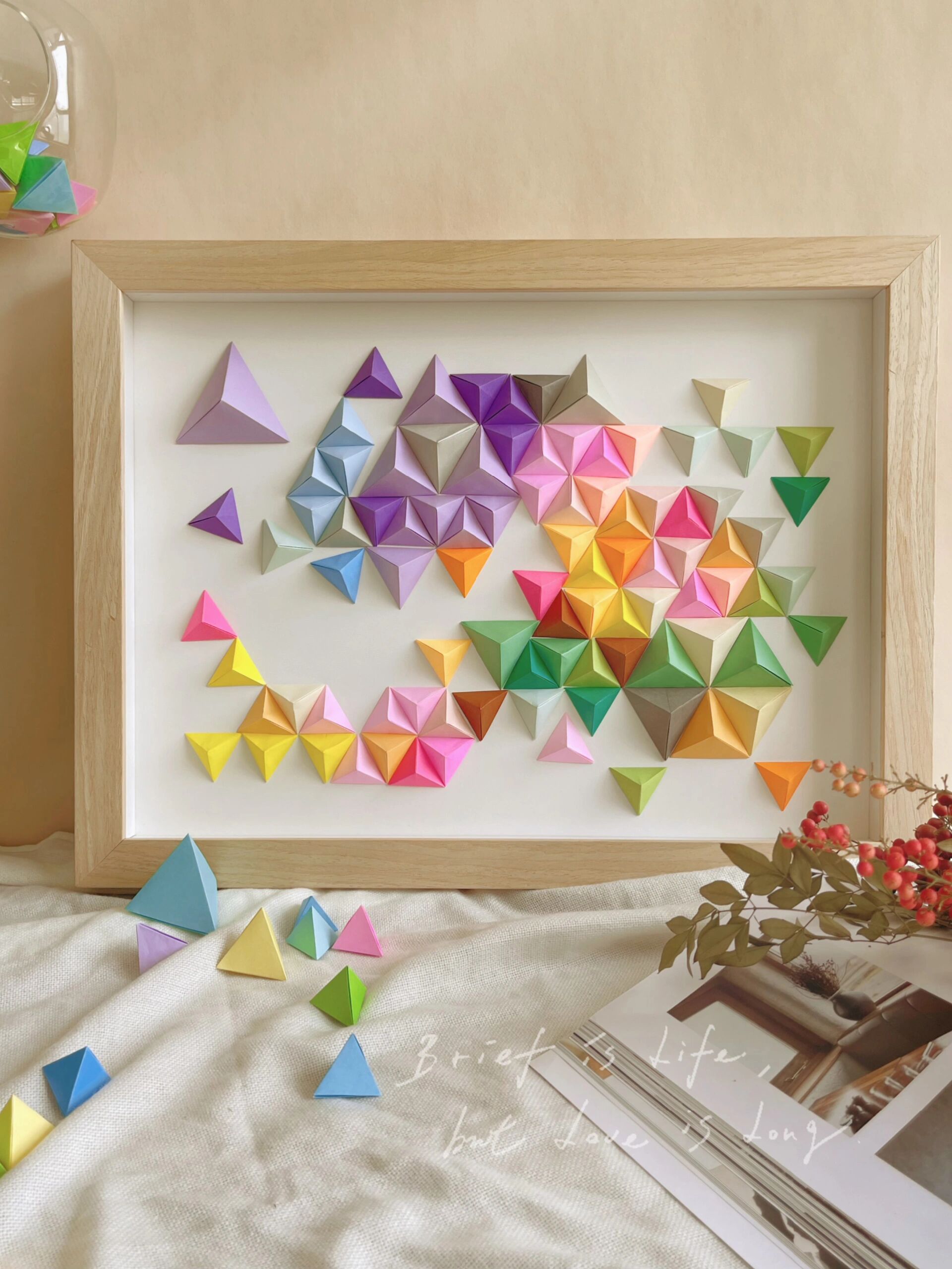 简易折纸丨幻彩立体三角丨几何纸艺装饰画 96 立体三角形,几何学中