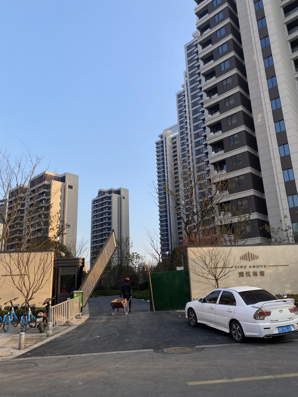 天气晴好宁波潮悦南塘交付在即 宁波潮悦南塘预计3月角度 项目施工