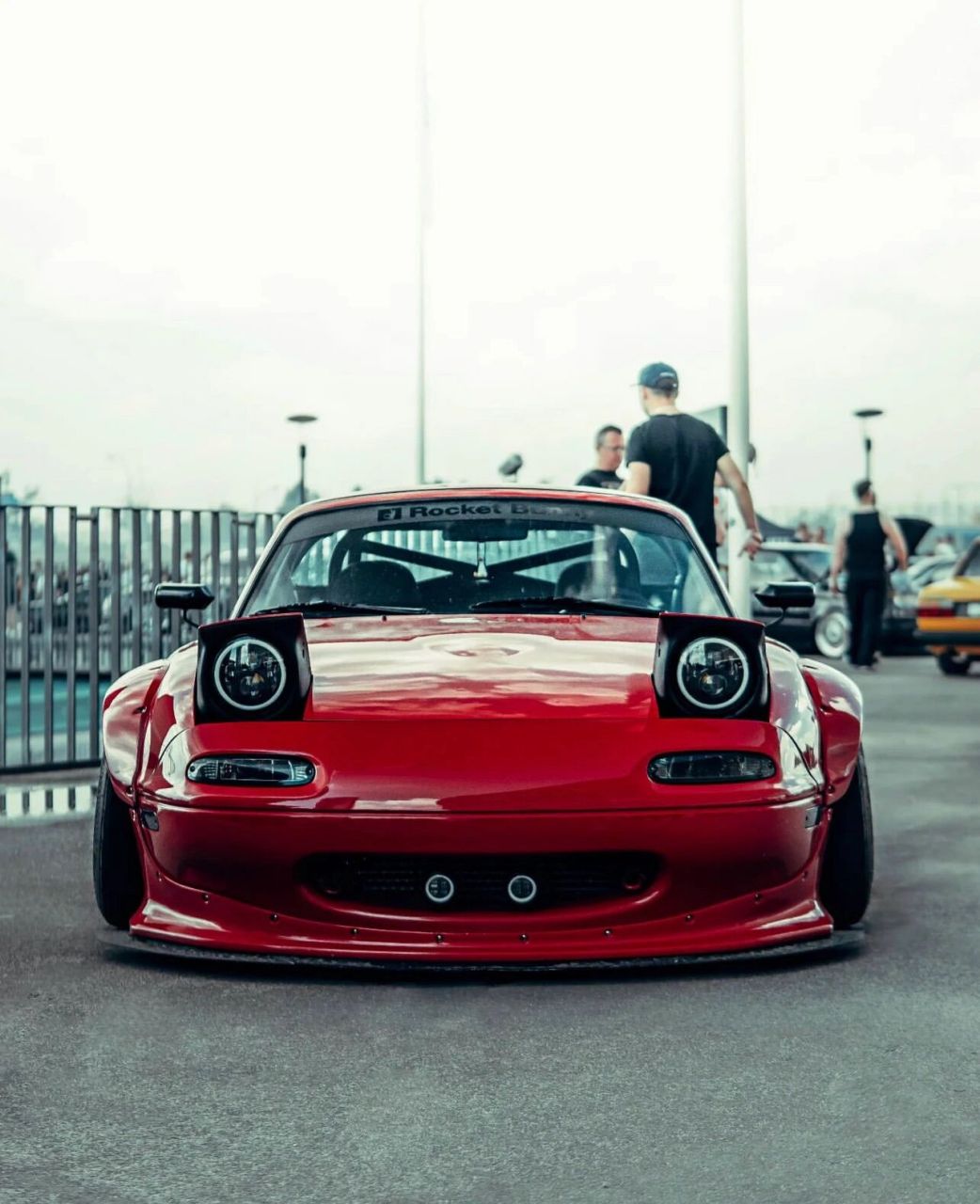 卡姿兰大眼睛 马自达mx5