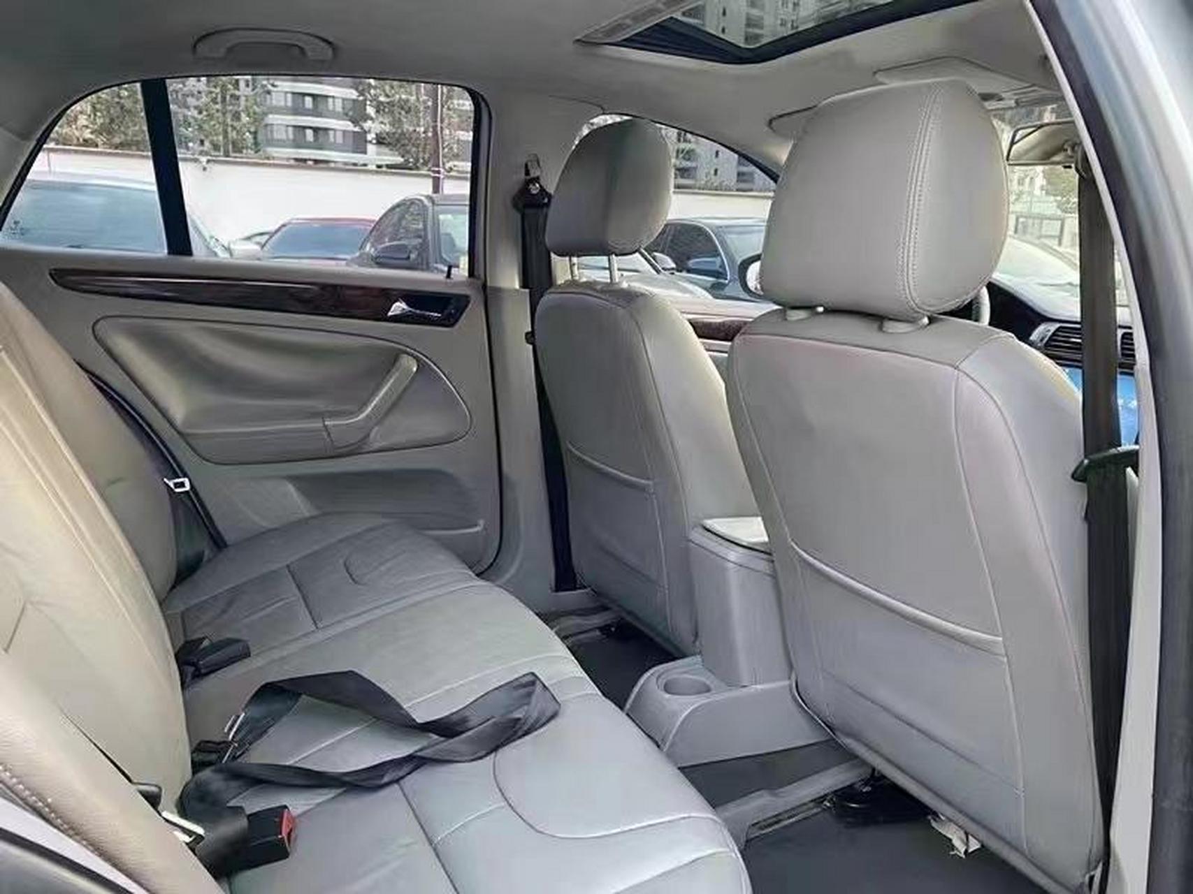 新到店09年大众宝来本地私家精品代步车,天窗大屏导航倒车影像,原装