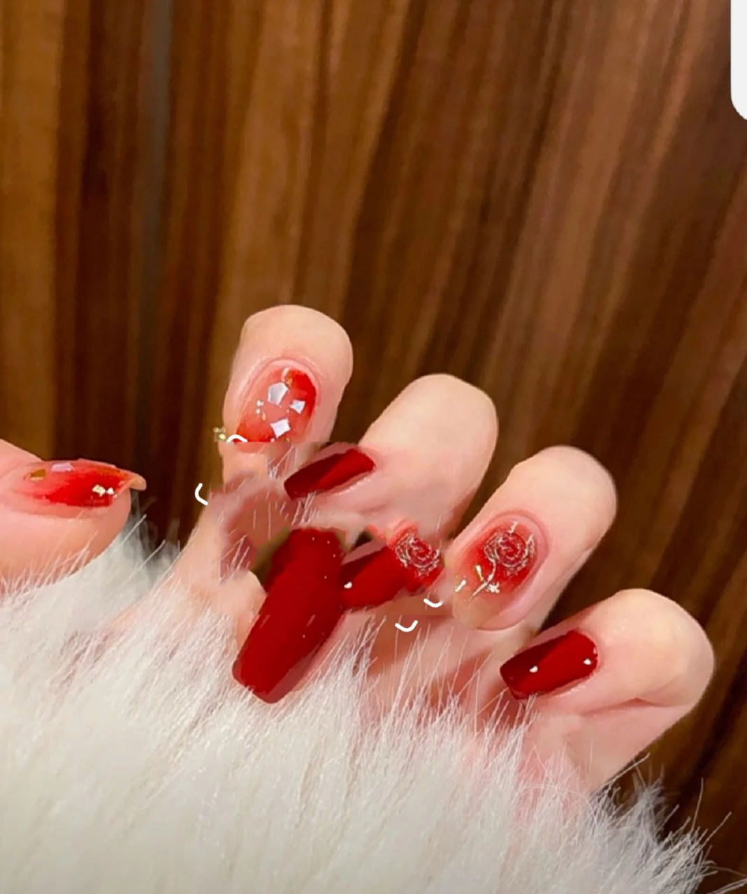 2023新年显白喜庆红色美甲款式图片合集