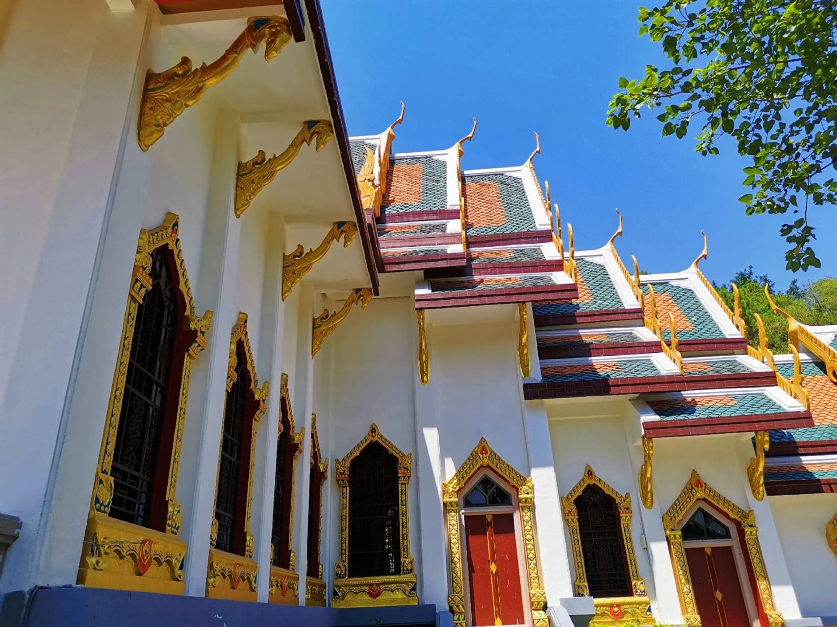 潮州泰佛殿——具有泰国特色的建筑物 96名城潮州96极富泰国特色