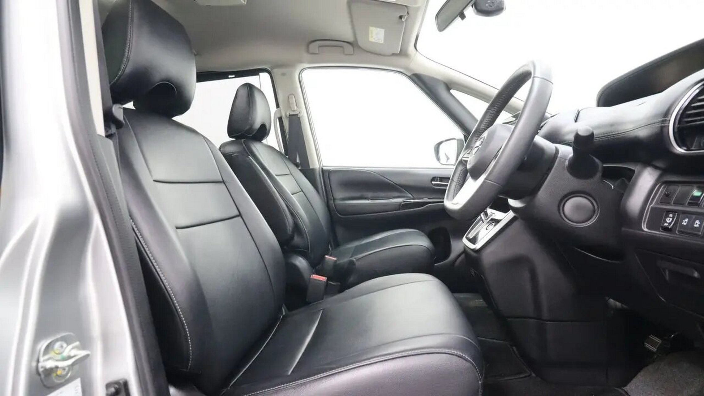 7人座mpv0708 二手复新车07 2018 nissan serena s-hybrid high