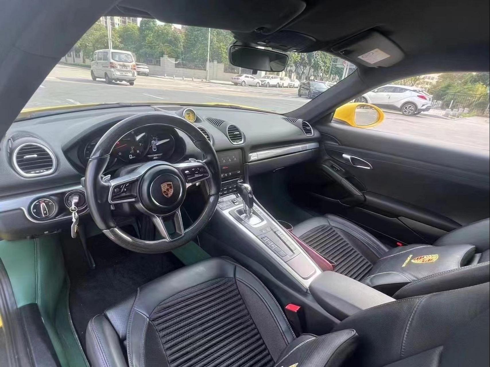 18年保时捷718硬顶,原版原漆4万公里