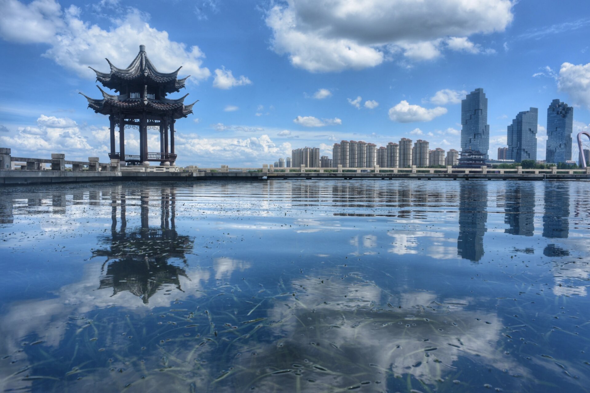 迪荡湖公园,绍兴 秋天,迪荡湖公园适合徒步,有步道,也有园内单车.