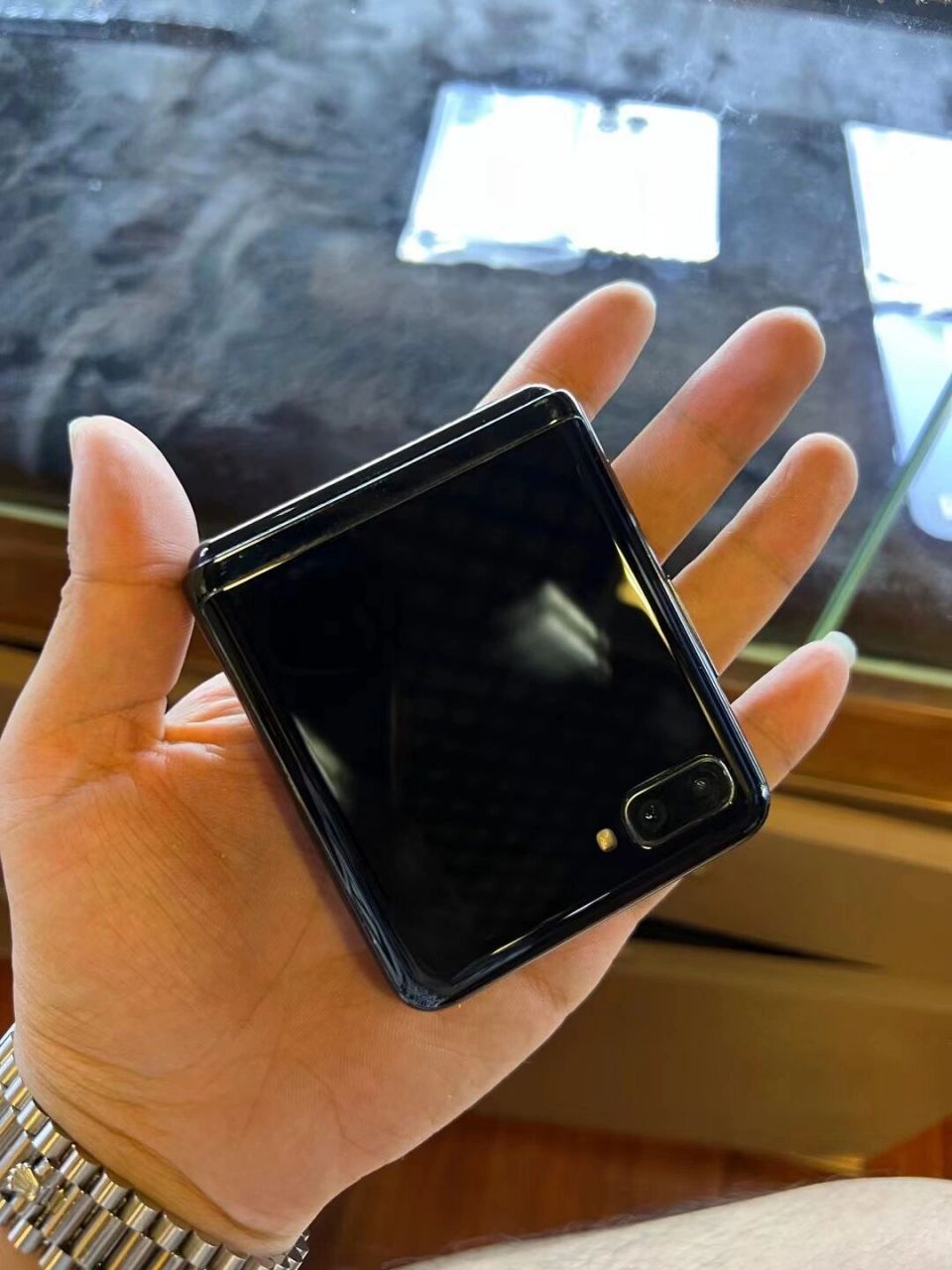 三星f7000完美屏 901999 #手机# #折叠屏# #三星# 8 256g成色不错