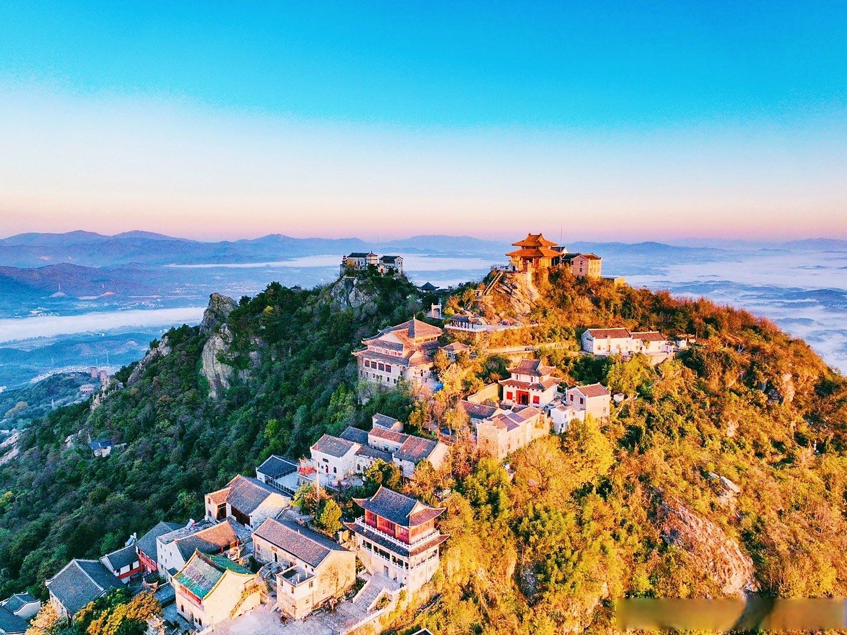 黄陂的木兰山,海拔有582.