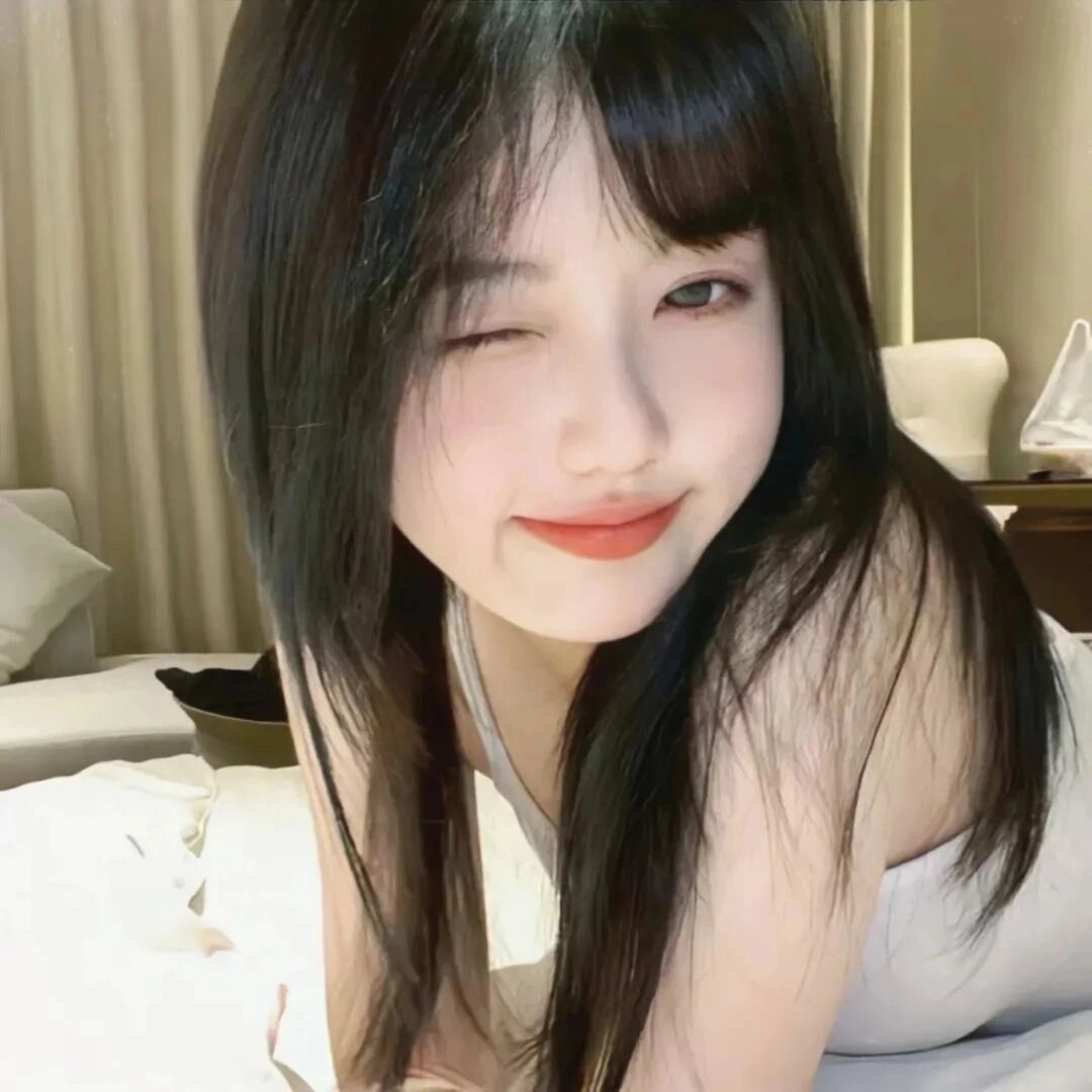 超级好看的真人女生头像