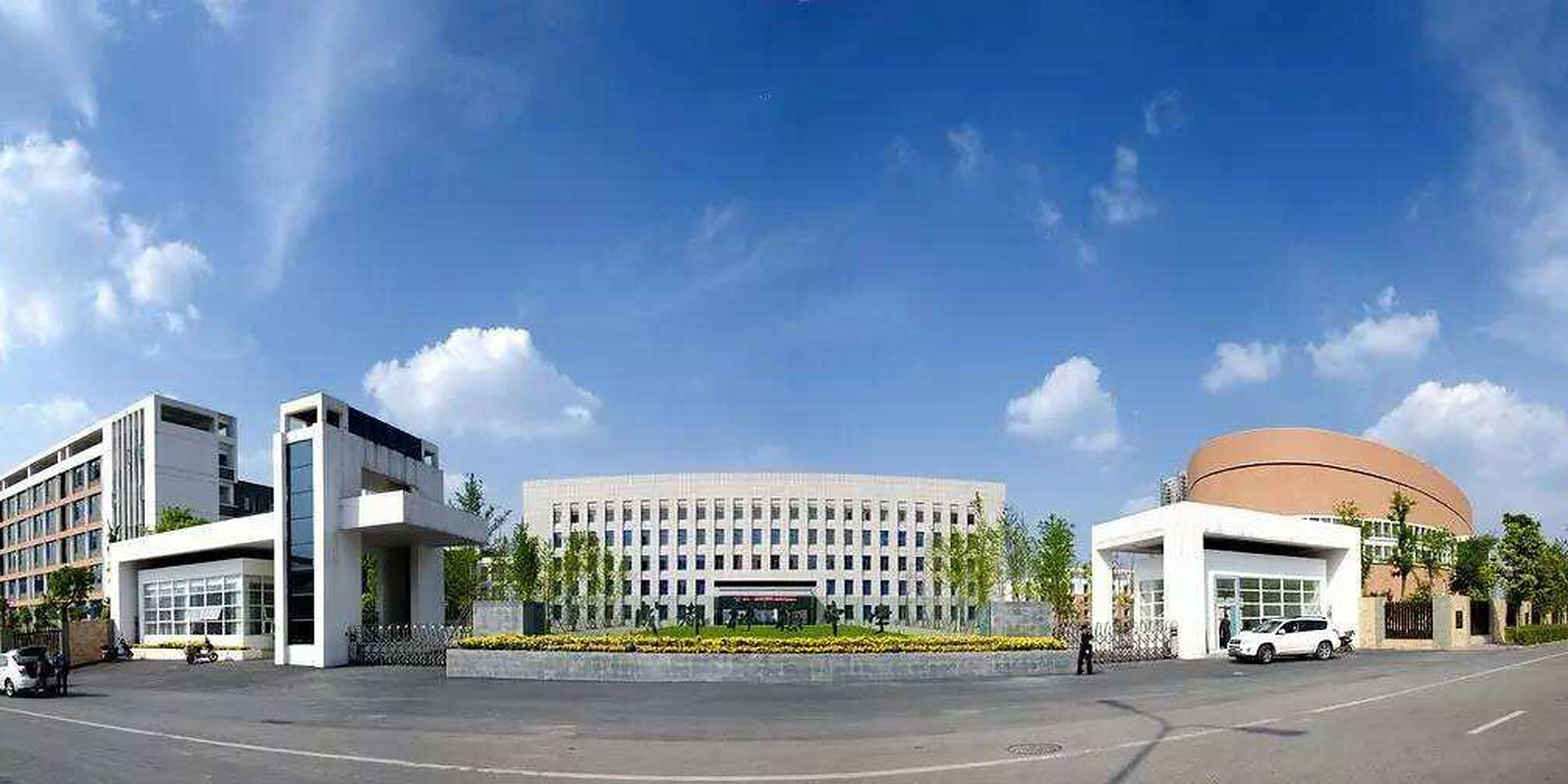 市属大摇号之树德中学外国语校区 学校全称:成都树德中学外国语校区