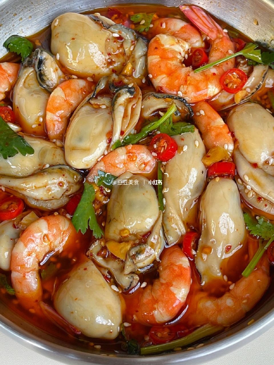 一人食吃什么# #笔记灵感# 上次捞汁花甲还没馋够,又馋上了捞汁生蚝