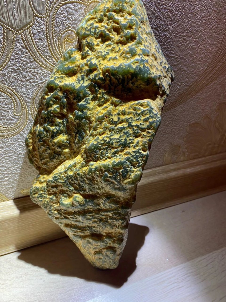 河磨玉顶级析木绿马风,大自然的鬼斧神工 喜欢的可以点个关注7015
