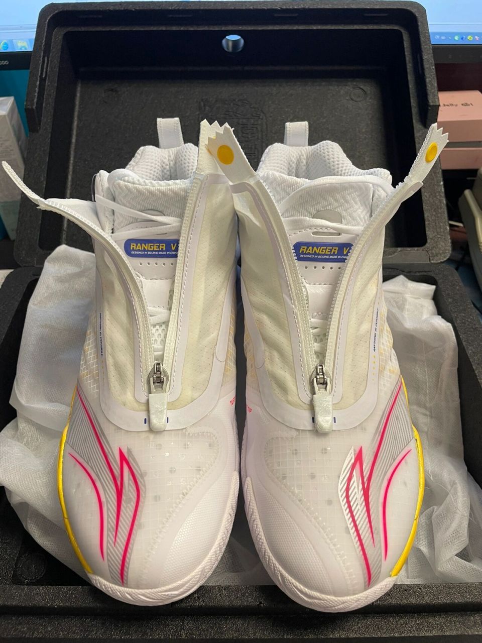 我去,这颜值,真的绝了 最近买的这款李宁变色龙5,简直太好看了,没想到