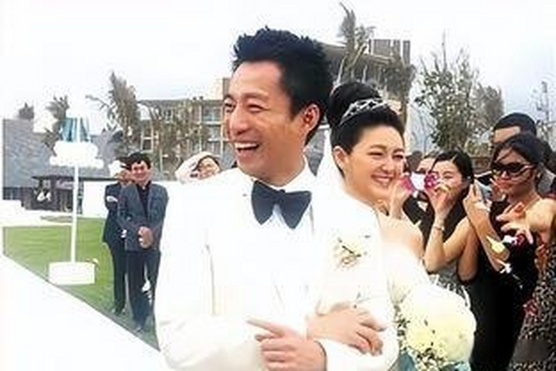 一开始很多人都以为她的说辞是炫耀,实际上了解了大s婚礼当天发生的