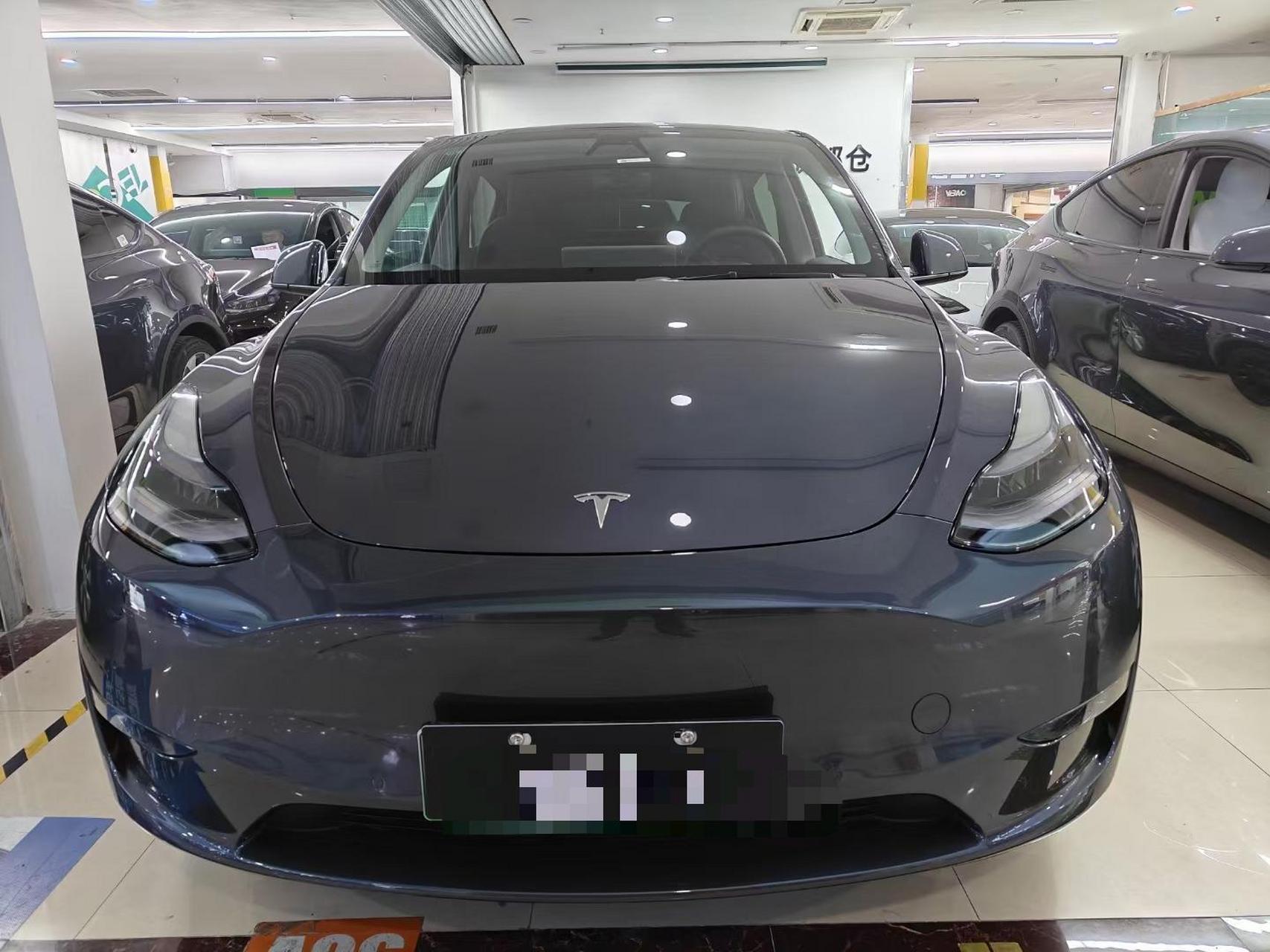 特斯拉modely 长续航四驱 选配冷光银,大轮毂,加速包,原版原漆, 安全