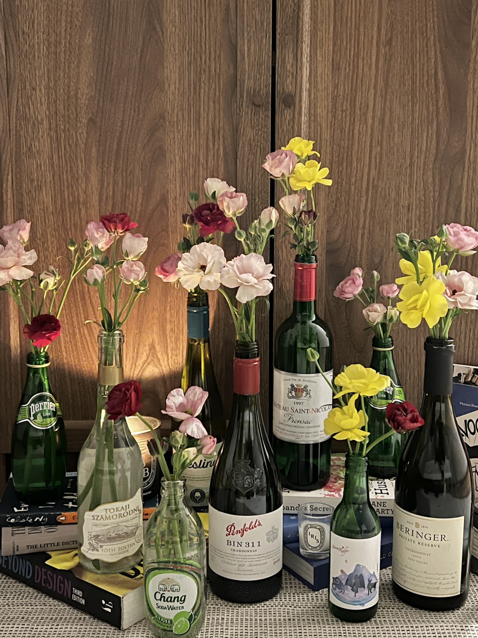 酒瓶插花|我的酒瓶里开满了春天95 努力喝酒 为了更好看的酒瓶插花