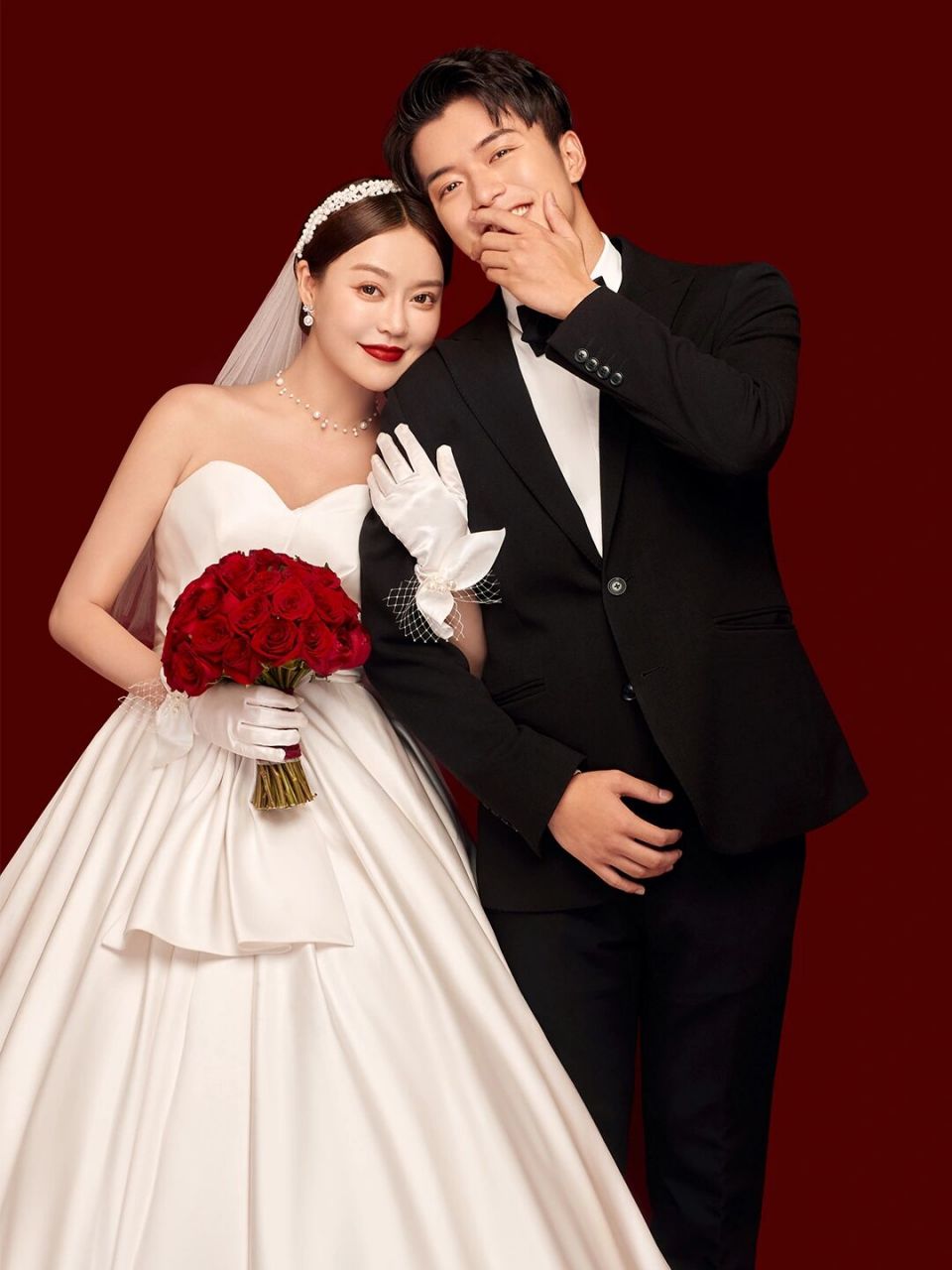 7315婚纱照风格:轻复古婚纱照丨中式婚纱照 - 94拍同款关注主页