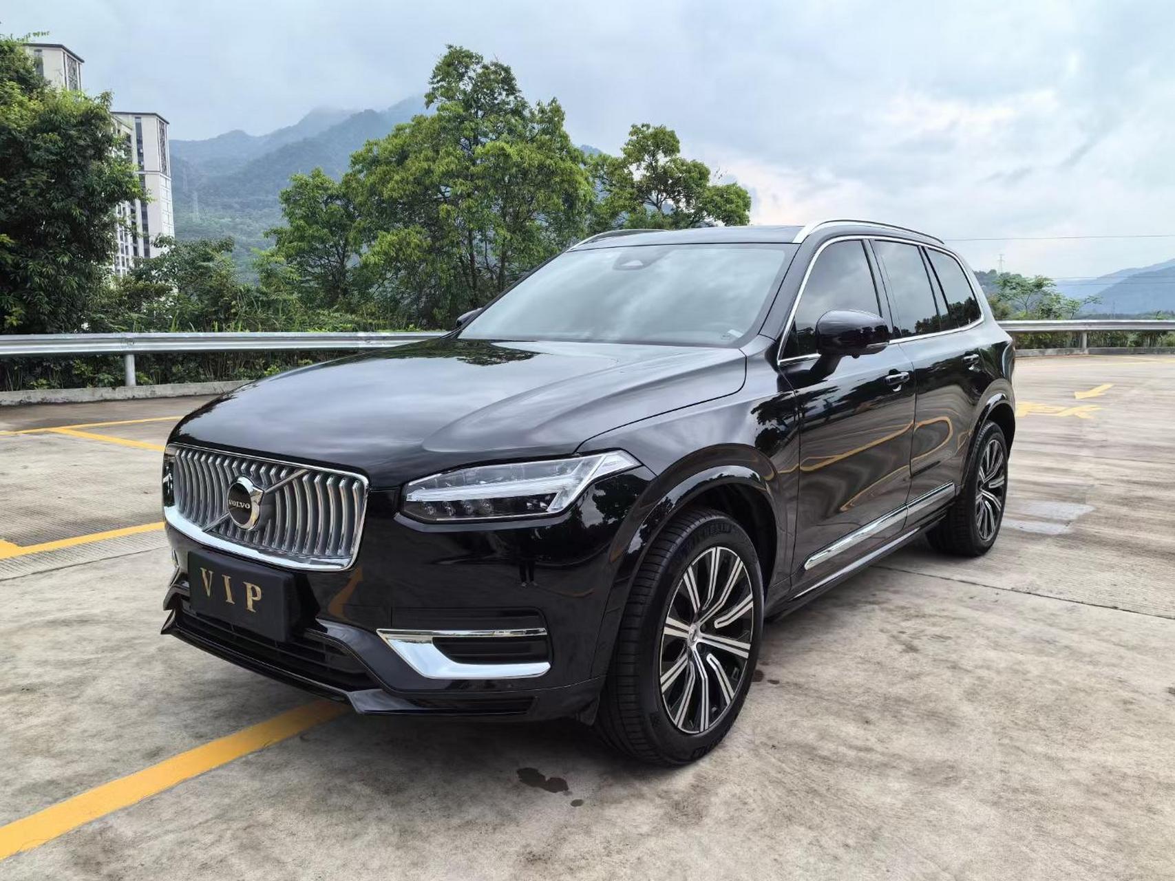 沃尔沃xc90 2024款 b6 智逸豪华版 7座档案2024-01上牌时间0.