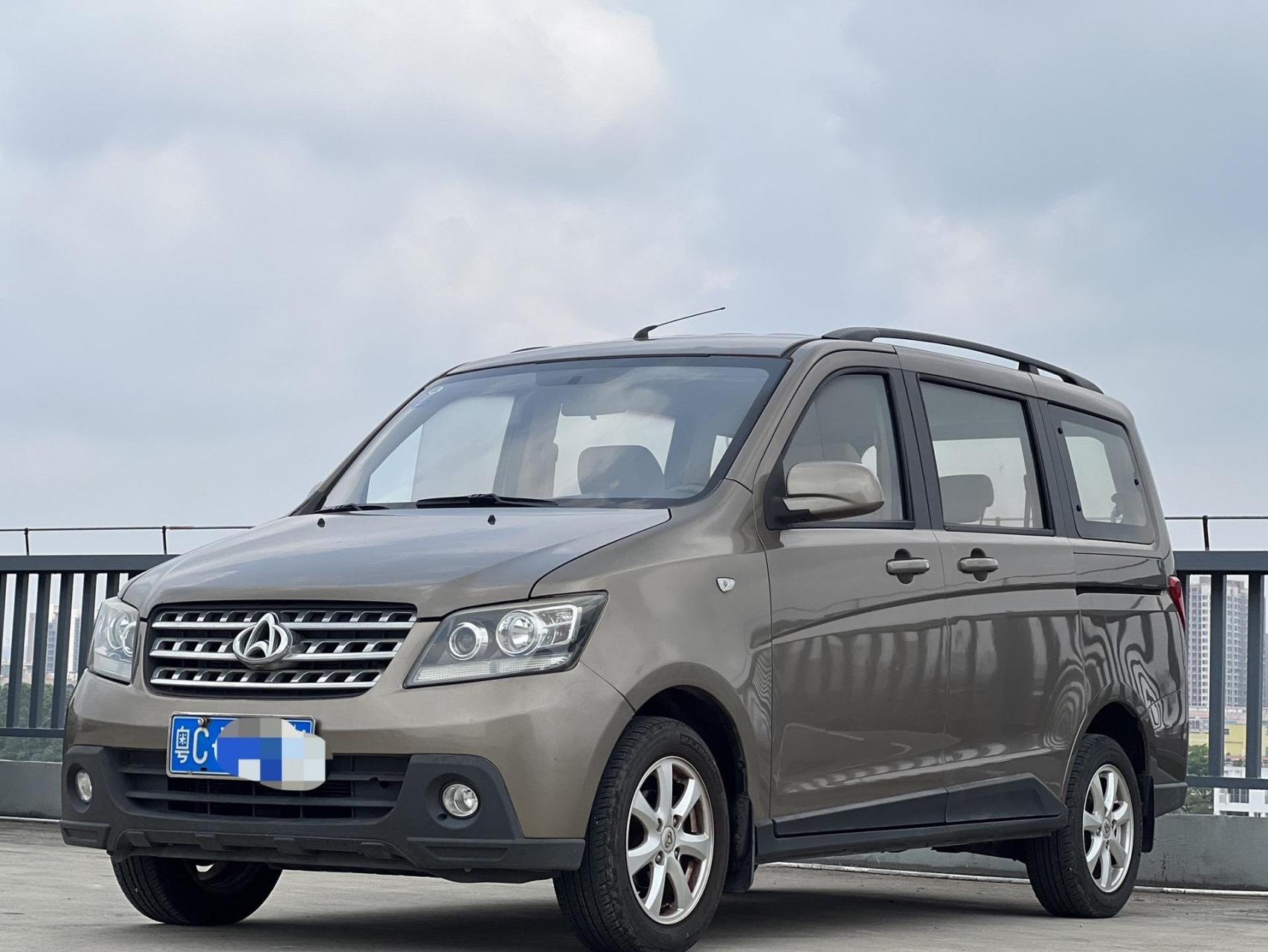 一手2015年长安欧诺7座,实表.