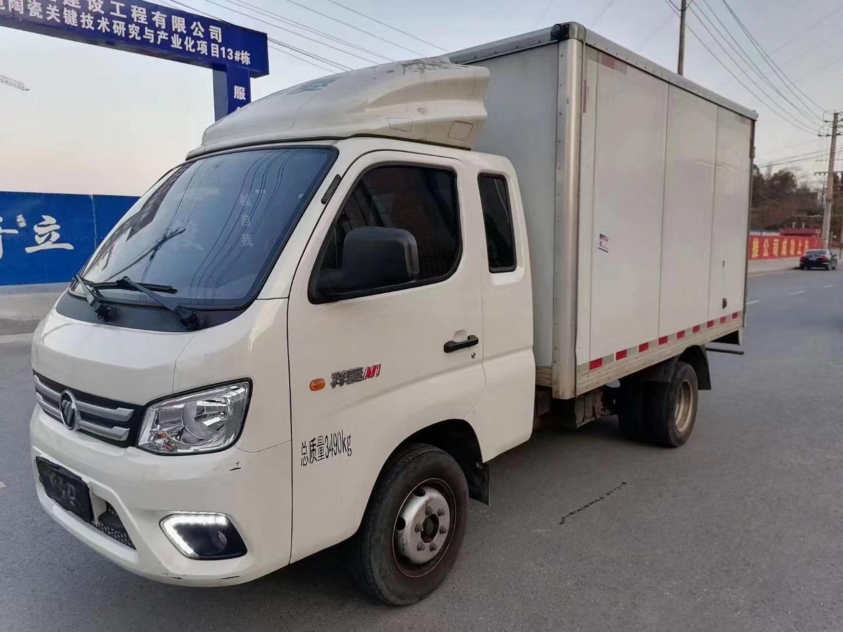 到期处理2万多开走21年福田祥菱厢式货车,带后卧铺,122匹大马力,长3.