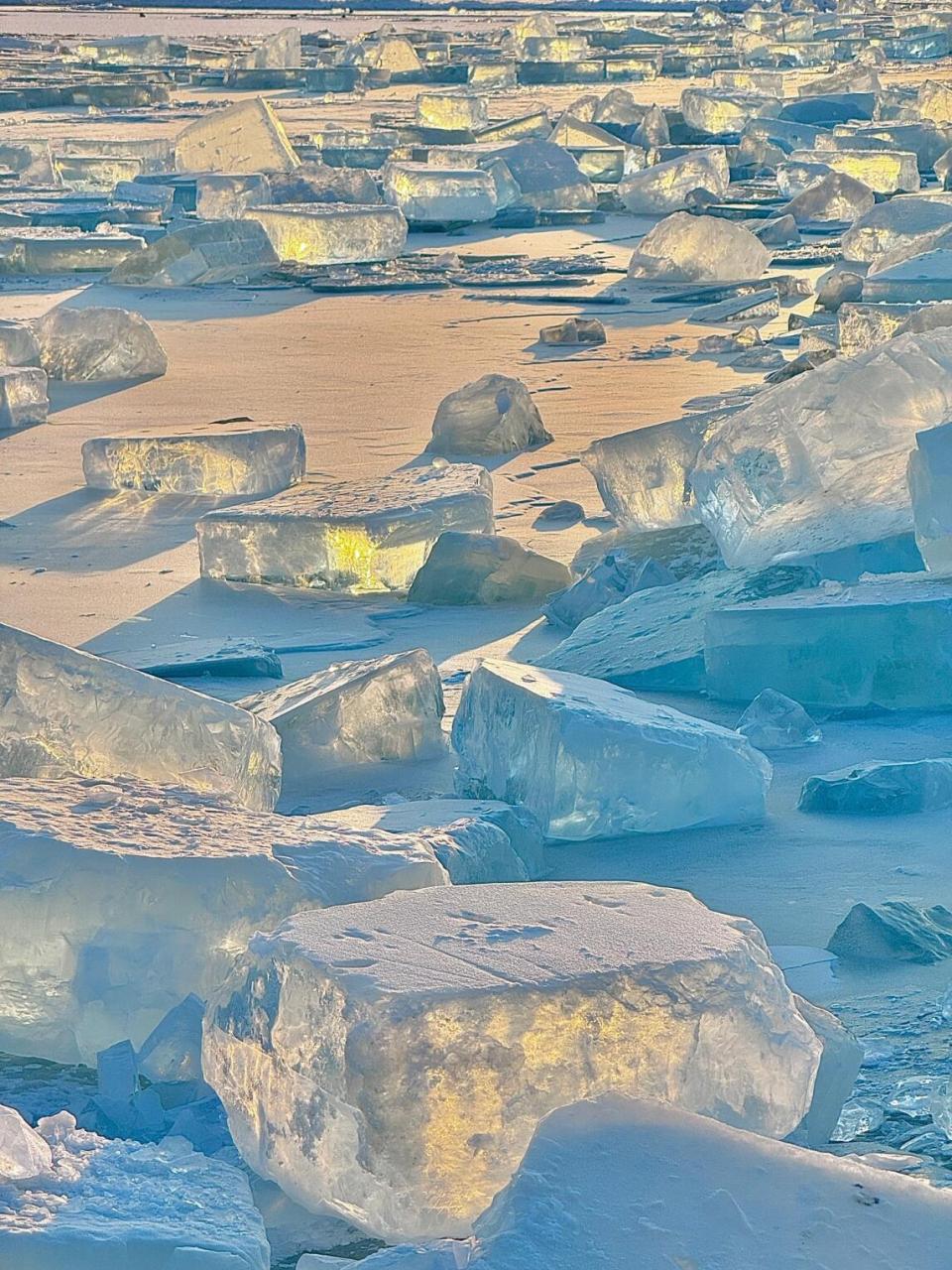 今年的哈尔滨钻石海96(live版)美哭! 很冷但是真的很美!