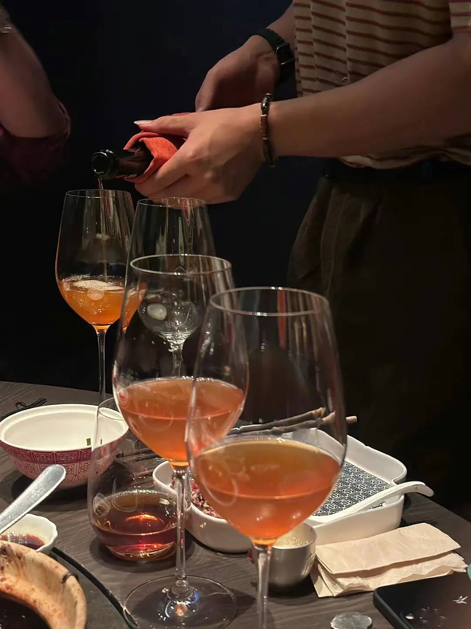 朋友圈喝酒文案|人生苦短,倒满,倒满