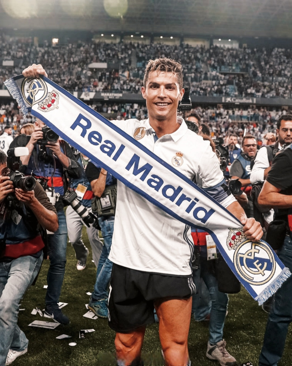 想泡面头了…90  #c罗