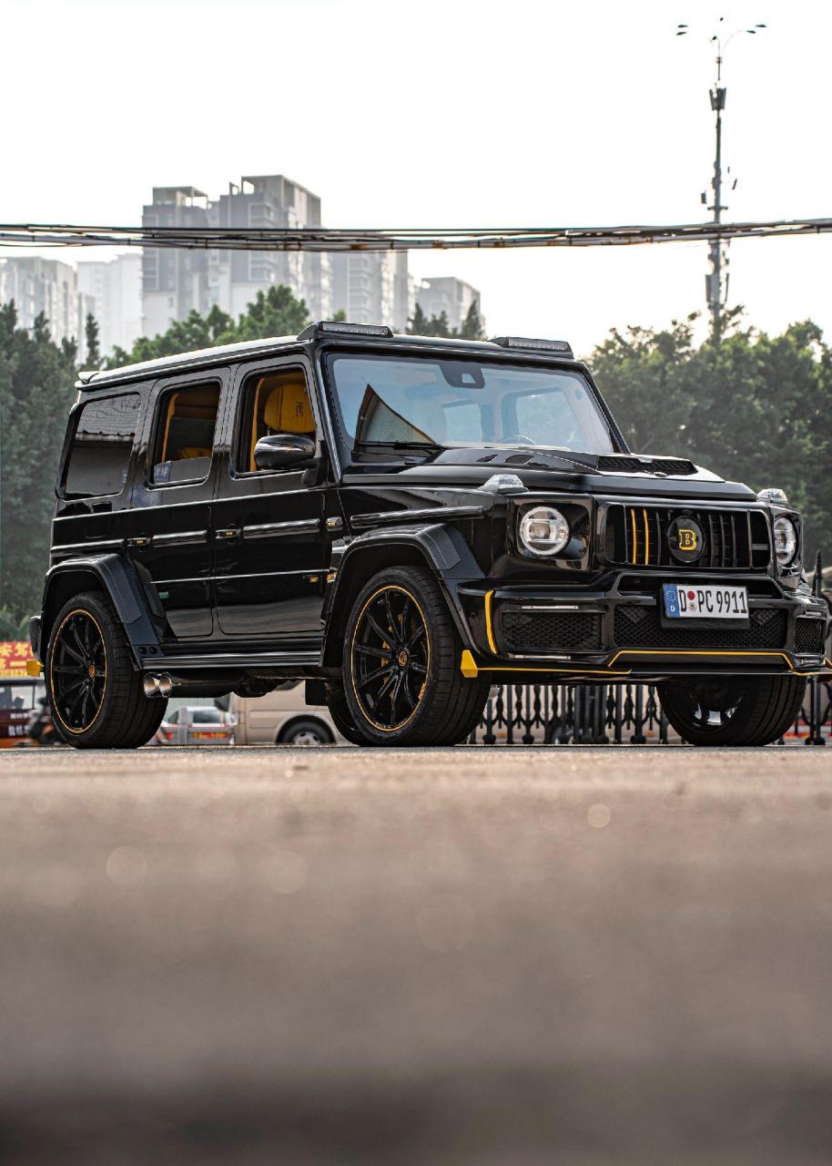 巴博斯g900包围轮眉 竞速黄线条点缀 巴博斯23村船舵轮毂 巴博斯发光