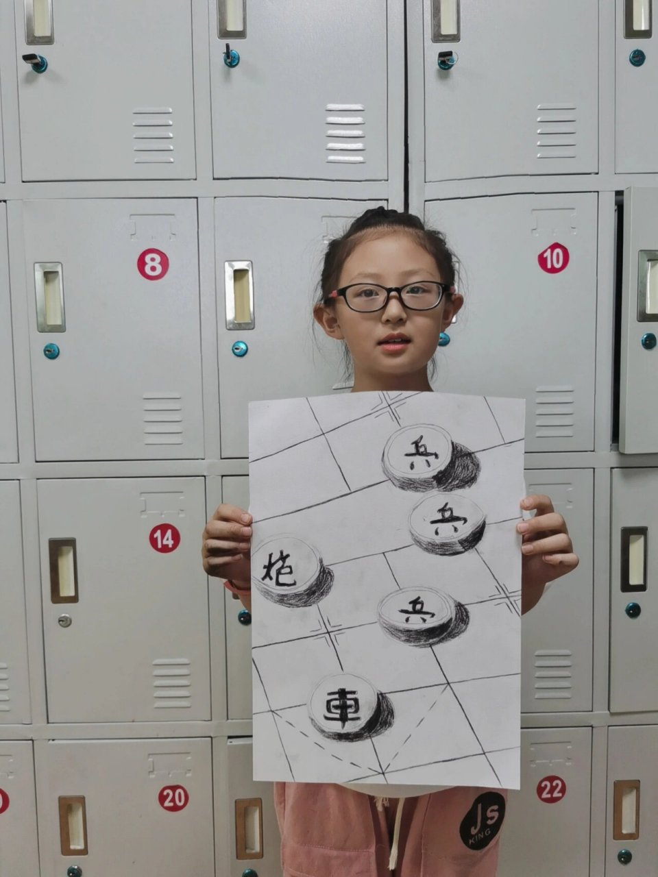 22 本节绘画:创意素描 象棋 本节进行创意素描的绘画,让我们得素描