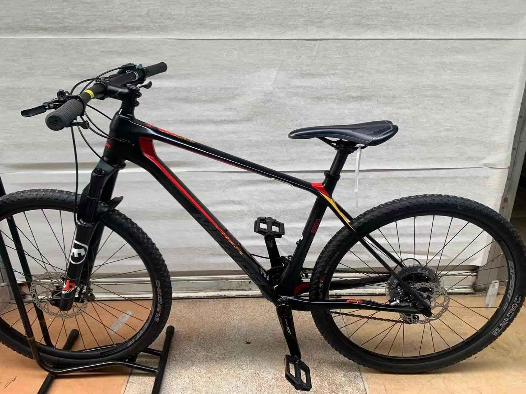 美利达大七8900,特价9200 配置禧玛洛xt 20速xt油刹,原装线控锁死气叉