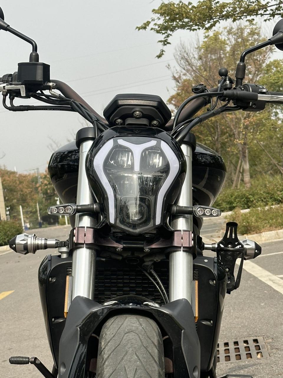 19年上牌贝纳利benelli 502c 欧式肌肉巡航街车 自己骑的车 一手户