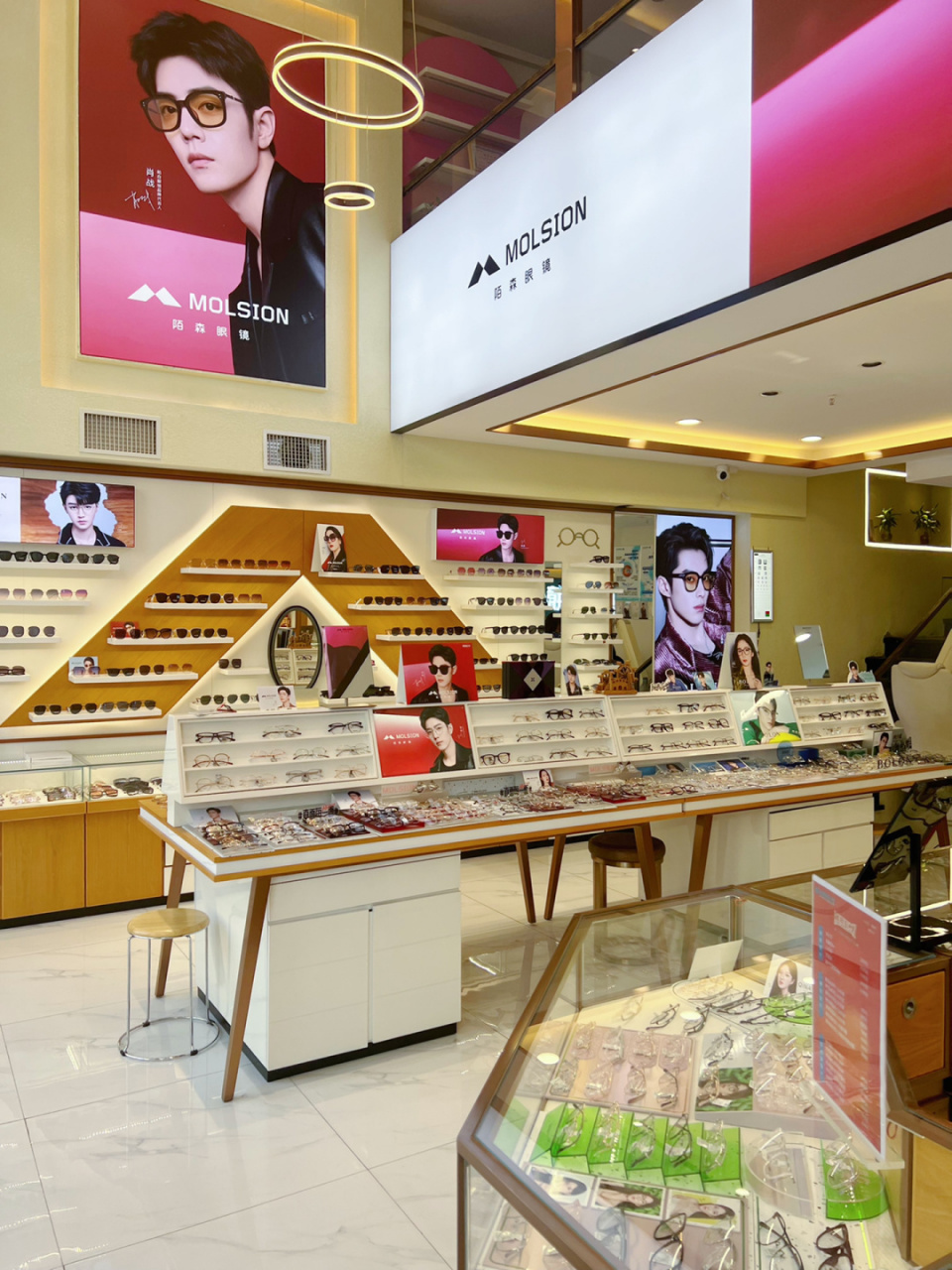 福州老牌眼镜店|东南眼镜公司 不知不觉近视又加深了… 又要换新眼镜