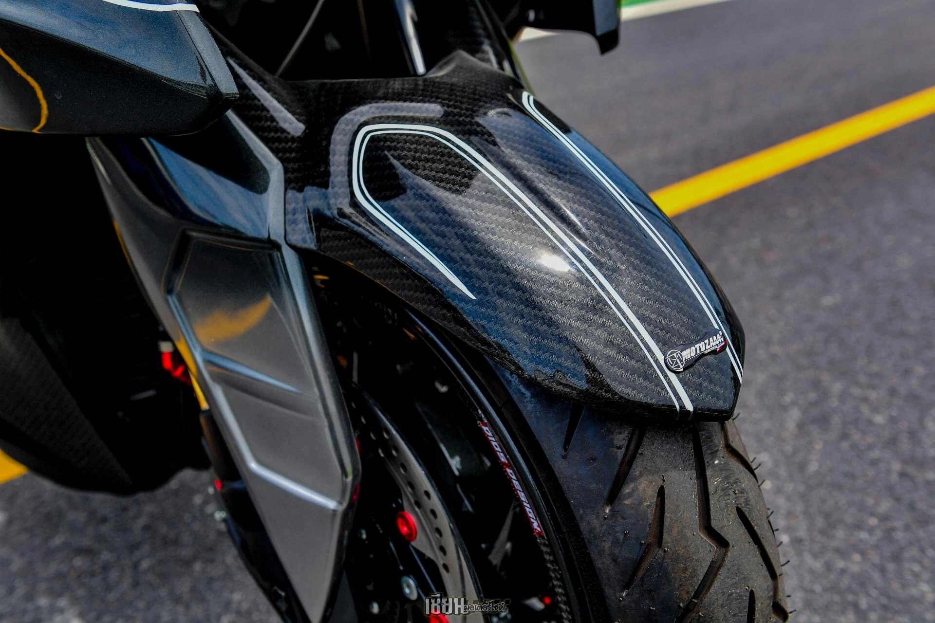 23款雅马哈xmax300改装案例