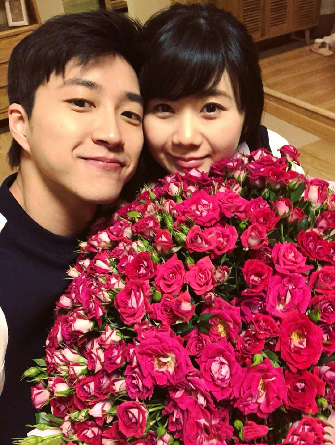 福原爱与新男友同框,两人有夫妻相!